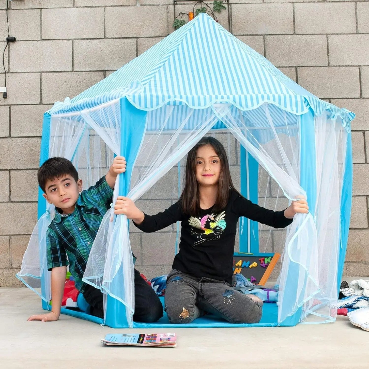 Tent House