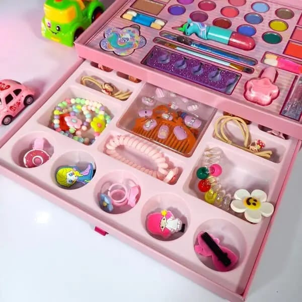 2-in-1 Beauty Makeup Kit – Portable Cosmetic & Pretend Play Set for Girls MZ Trend Hub